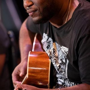 playing blues guitar