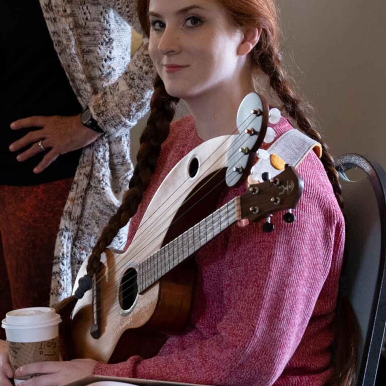 ukulele and student at Centrum