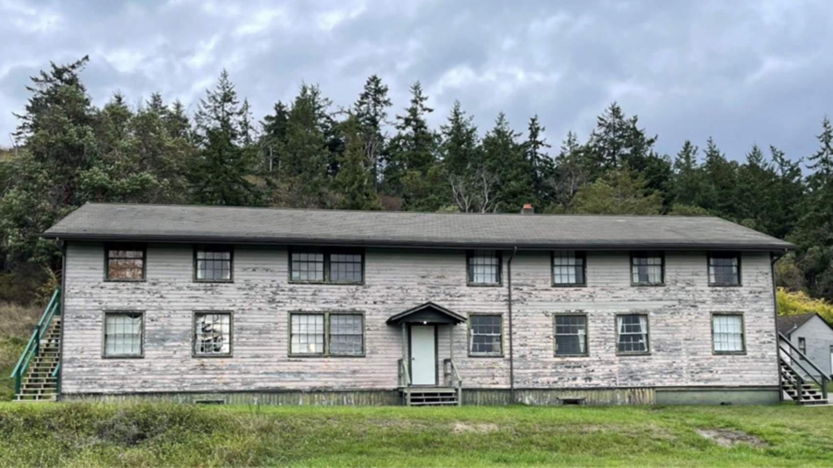Artist Accommodation at Fort Worden, Building 275