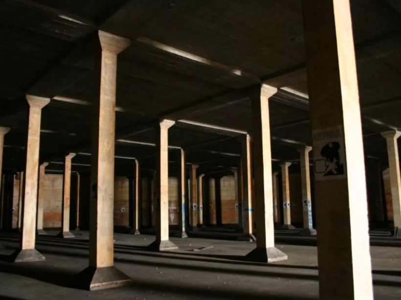 Cistern