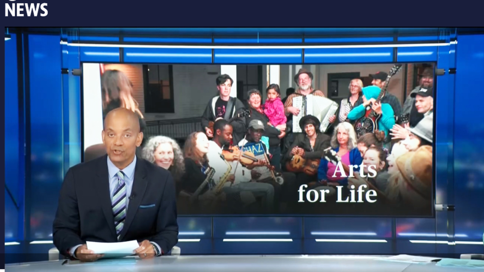 PBS NewsHour Centrum